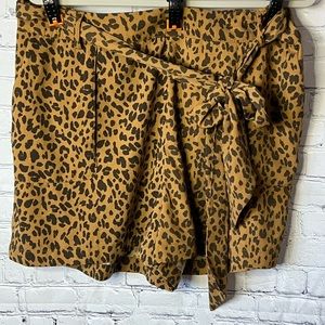 A New Day | XXL Animal Print Shorts With Large Bow In Front Pockets Comfortable